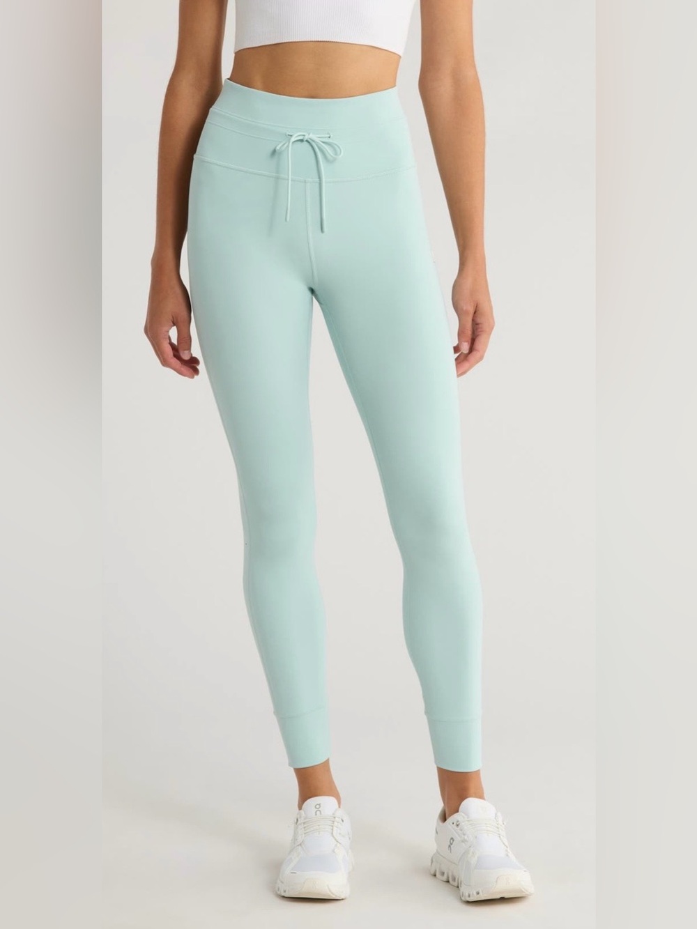 NWT Vuori Daily Leggings, size S